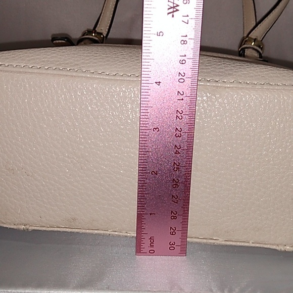 Anne Klein cream colored purse - Picture 10 of 10